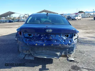 2019 Kia Optima LX with VIN 5XXGT4L35KG357596, listed as a IAAI auction lot 41785667 with 105,333 mi miles. Bid and sale history available at carsss.com. Image 17.