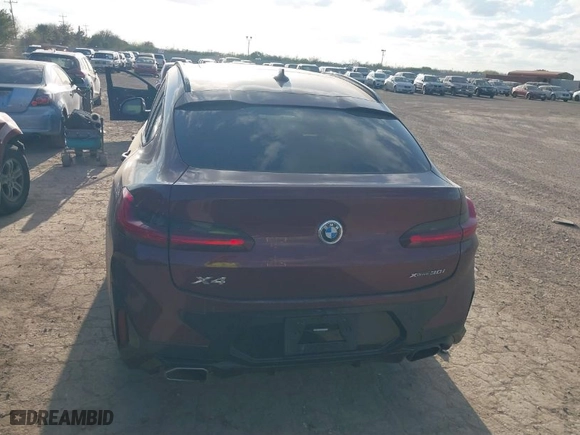 2022 BMW X4 xDrive30i with VIN 5UX33DT02N9K32561, listed as a IAAI auction lot 41160868 with NaN miles. Bid and sale history available at carsss.com. Image 16.