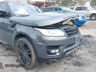 2017 Land Rover Range Rover Sport z VIN SALWR2FE3HA128925, wystawiony jako IAAI lot #42172945 z przebiegiem 82 022 mil mil oraz . Historia ofert i sprzedaży dostępna na DreamBid. Obrazek 20.