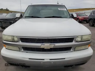 2003 Chevrolet Suburban LT with VIN 3GNFK16Z23G285145, listed as a Copart auction lot 68668324 with 286,805 mi miles and Salvage Title. Bid and sale history available at carsss.com. Image 5.