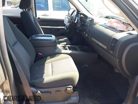 2013 Chevrolet Silverado 1500 LT with VIN 3GCPKSE70DG276707, listed as a IAAI auction lot 41831822 with 127,307 mi miles and . Bid and sale history available at DreamBid. Image 5.