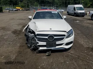 2018 Mercedes-Benz C 300 z VIN WDDWK4KB4JF722182, wystawiony jako Copart lot #63760835 z przebiegiem 83 132 mil mil oraz Czysty tytuł • Clean title. Historia ofert i sprzedaży dostępna na DreamBid. Obrazek 5.