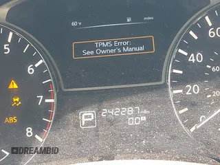 2015 Nissan Pathfinder S with VIN 5N1AR2MN2FC721337, listed as a IAAI auction lot 42120678 with 242,287 mi miles. Bid and sale history available at carsss.com. Image 15.