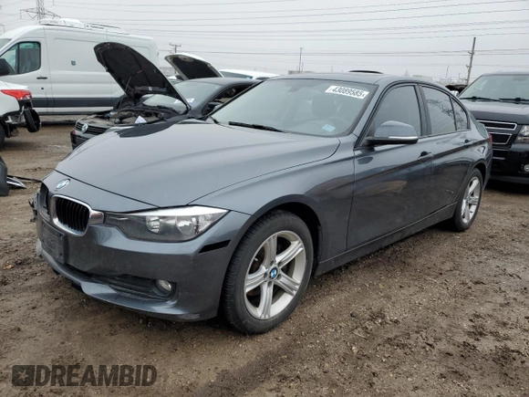 2014 BMW 3 Series 320i xDrive with VIN WBA3C3C5XEP661558, listed as a Copart auction lot 43089585 with 80,662 mi miles and Salvage Title. Bid and sale history available at carsss.com. Image 1.