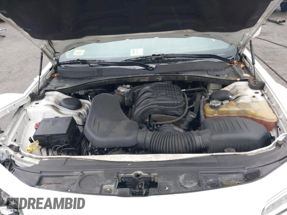 2014 Chrysler 300 with VIN 2C3CCAAG5EH128036, listed as a IAAI auction lot 41988327 with 153,809 mi miles. Bid and sale history available at carsss.com. Image 10.