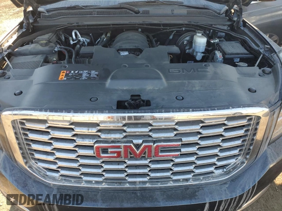 2019 GMC Yukon Denali with VIN 1GKS2CKJ5KR300324, listed as a Copart auction lot 65684314 with 109,442 mi miles and Salvage Title. Bid and sale history available at carsss.com. Image 12.