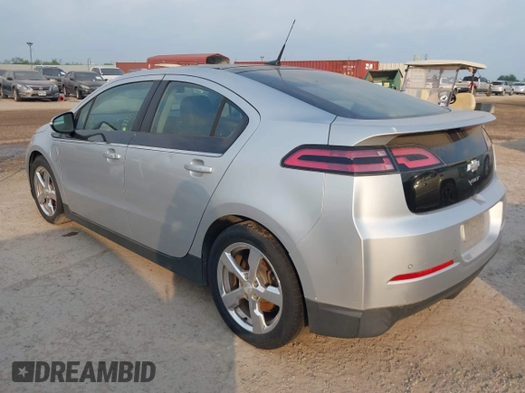 2012 Chevrolet Volt with VIN 1G1RB6E43CU106710, listed as a IAAI auction lot 42139321 with 194,433 mi miles and . Bid and sale history available at carsss.com. Image 3.