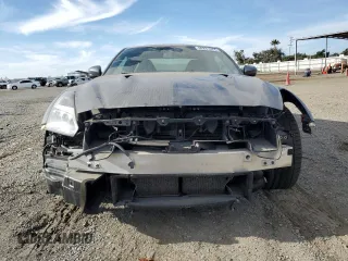 2017 Nissan GT-R Premium z VIN JN1AR5EF0HM820283, wystawiony jako Copart lot #80291674 z przebiegiem 98 489 mil mil oraz Szkoda całkowita • Salvage title. Historia ofert i sprzedaży dostępna na DreamBid. Obrazek 5.