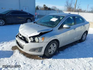 2016 Chevrolet Sonic LT with VIN 1G1JC5SH8G4130177, listed as a IAAI auction lot 41592701 with 125,190 mi miles. Bid and sale history available at carsss.com. Image 18.