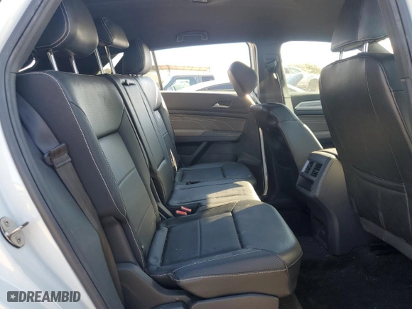 2022 Volkswagen Atlas Cross Sport 3.6L V6 SE w/Technology with VIN 1V2HE2CA0NC212163, listed as a Copart auction lot 87112484 with 36,615 mi miles and Salvage Title. Bid and sale history available at carsss.com. Image 11.