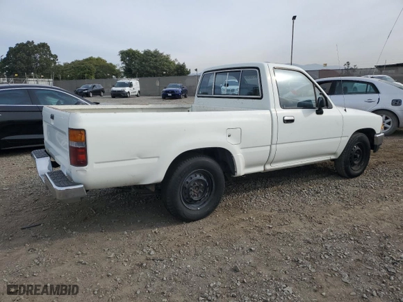 1993 Toyota 2WD Pickups DX with VIN JT4RN81P4P5168613, listed as a Copart auction lot 82611524 with 200,408 mi miles and Clean Title. Bid and sale history available at carsss.com. Image 3.