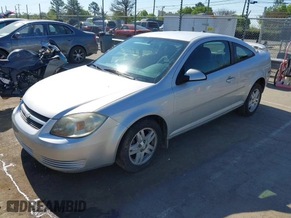 2005 Chevrolet Cobalt with VIN 1G1AL14FX57618787, listed as a IAAI auction lot 41888444 with 232,185 mi miles and . Bid and sale history available at DreamBid. Image 2.