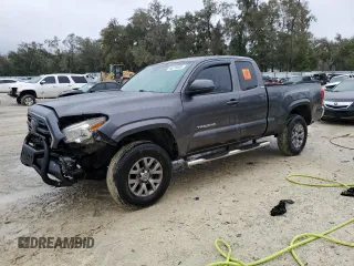 2018 Toyota Tacoma SR z VIN 5TFRX5GN5JX105773, wystawiony jako Copart lot #46718005 z przebiegiem 137 946 mil mil oraz Szkoda całkowita • Salvage title. Historia ofert i sprzedaży dostępna na DreamBid. Obrazek 1.
