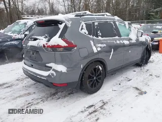 2018 Nissan Rogue SV with VIN 5N1AT2MV1JC800508, listed as a IAAI auction lot 41086384 with 88,466 mi miles and . Bid and sale history available at carsss.com. Image 4.
