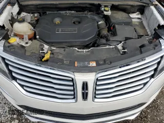 2018 Lincoln MKC Reserve with VIN 5LMCJ3D9XJUL04332, listed as a Copart auction lot 53707275 with 117,734 mi miles and Salvage title. Bid and sale history available at DreamBid. Image 12.
