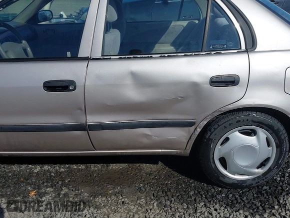2002 Chevrolet Prizm с VIN 1Y1SK52892Z413645, выставлен на аукционе IAAI как лот 41710314 с пробегом Не указан миль и . История ставок и продаж доступна на DreamBid. Изображение 6.