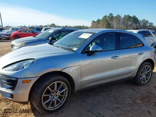 2018 Porsche Macan with VIN WP1AA2A50JLB09807, listed as a IAAI auction lot 41634432 with 74,357 mi miles. Bid and sale history available at carsss.com. Image 14.