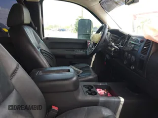 2007 Chevrolet Silverado 1500 Work Truck with VIN 2GCEC19C471698854, listed as a IAAI auction lot 42163779 with Not Provided miles and . Bid and sale history available at DreamBid. Image 5.
