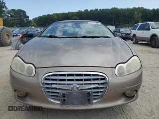 2002 Chrysler Concorde z VIN 2C3AD36M42H125977, wystawiony jako Copart lot #70420964 z przebiegiem 91 284 mil mil oraz Tytuł czysty. Historia ofert i sprzedaży dostępna na DreamBid. Obrazek 5.