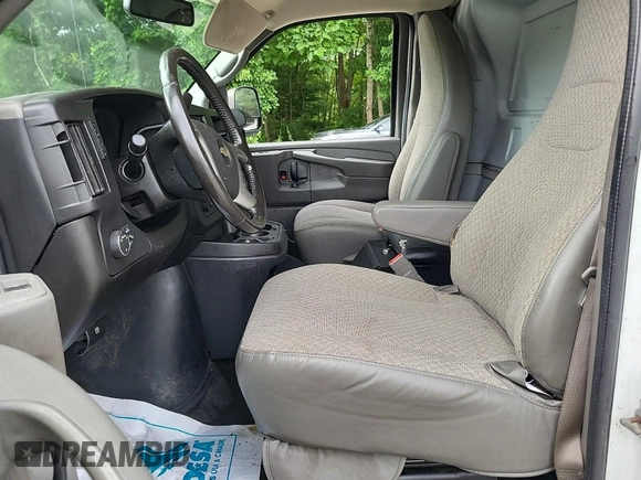 2015 Chevrolet Express Cargo with VIN 1GCWGFCF2F1163079, listed as a IAAI auction lot 42832363 with 183,774 mi miles and . Bid and sale history available at DreamBid. Image 12.