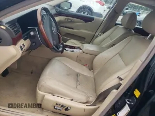 2008 Lexus LS 460 z VIN JTHBL46F885059667, wystawiony jako Copart lot #58533145 z przebiegiem 261 040 mil mil oraz Szkoda całkowita • Salvage title. Historia ofert i sprzedaży dostępna na DreamBid. Obrazek 7.