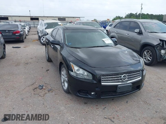 2010 Nissan Maxima S z VIN 1N4AA5AP6AC816937, wystawiony jako IAAI lot #41937480 z przebiegiem 168 619 mil mil oraz . Historia ofert i sprzedaży dostępna na DreamBid. Obrazek 1.