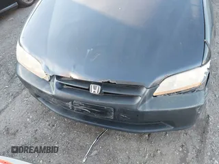 2000 Honda Accord EX z VIN 1HGCG6675YA157448, wystawiony jako IAAI lot #41766455 z przebiegiem Nie podano mil oraz . Historia ofert i sprzedaży dostępna na DreamBid. Obrazek 10.