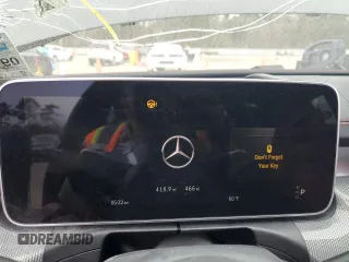 2024 Mercedes-Benz CLE 53 AMG z VIN W1KMJ6CB0RF040545, wystawiony jako Copart lot #44605135 z przebiegiem 466 mil mil oraz Szkoda całkowita • Salvage title. Historia ofert i sprzedaży dostępna na DreamBid. Obrazek 9.