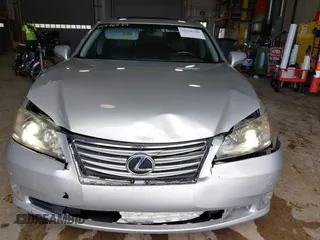 2011 Lexus ES 330 with VIN JTHBK1EG3B2433008, listed as a IAAI auction lot 42536589 with 126,518 mi miles and . Bid and sale history available at DreamBid. Image 12.