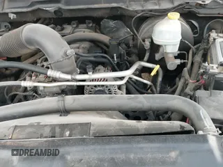 2016 Ram 1500 Outdoorsman z VIN 1C6RR7LT7GS235576, wystawiony jako IAAI lot #42109073 z przebiegiem 189 784 mil mil oraz . Historia ofert i sprzedaży dostępna na DreamBid. Obrazek 19.