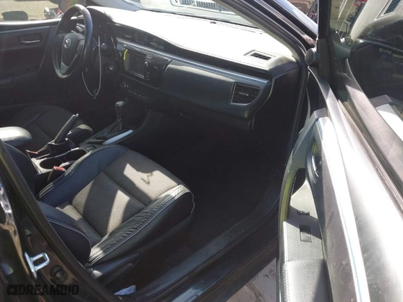 2016 Toyota Corolla L with VIN 5YFBURHE9GP472165, listed as a IAAI auction lot 41953552 with 203,814 mi miles. Bid and sale history available at carsss.com. Image 5.
