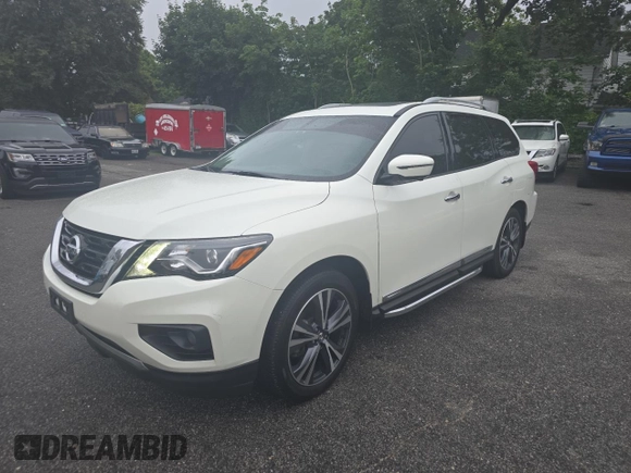 2020 Nissan Pathfinder Platinum with VIN 5N1DR2DM1LC579451, listed as a Copart auction lot 61667215 with 131,641 mi miles and Clean title. Bid and sale history available at DreamBid. Image 2.