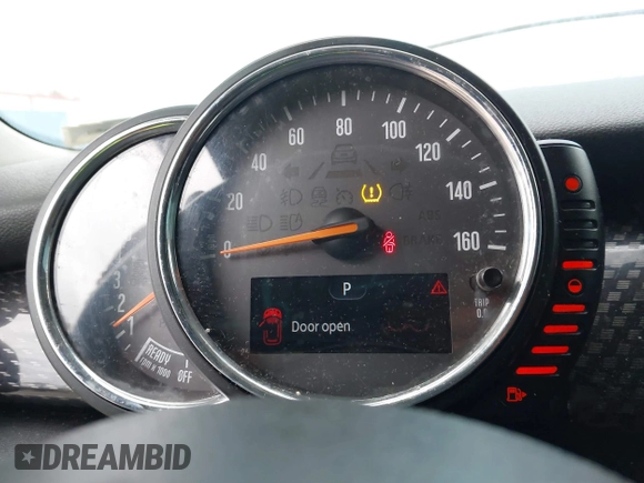2017 MINI Hardtop 4 Door Cooper S z VIN WMWXU3C37H2F48944, wystawiony jako IAAI lot #41732140 z przebiegiem 154 563 mil mil oraz . Historia ofert i sprzedaży dostępna na DreamBid. Obrazek 7.
