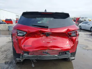 2024 Chevrolet Blazer RS z VIN 3GNKBERS5RS184241, wystawiony jako IAAI lot #41408120 z przebiegiem 11 857 mil mil oraz . Historia ofert i sprzedaży dostępna na DreamBid. Obrazek 17.