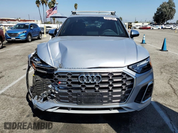 2022 Audi SQ5 Premium with VIN WA1A4AFY8N2052218, listed as a Copart auction lot 69474304 with 33,282 mi miles and Salvage Title. Bid and sale history available at DreamBid. Image 5.