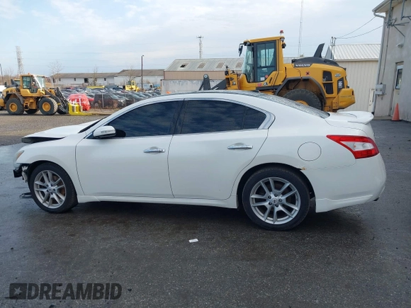 2010 Nissan Maxima SV z VIN 1N4AA5AP7AC865211, wystawiony jako IAAI lot #41783071 z przebiegiem 177 512 mil mil oraz . Historia ofert i sprzedaży dostępna na DreamBid. Obrazek 15.