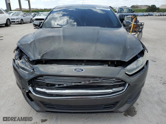 2015 Ford Fusion SE with VIN 3FA6P0H71FR208667, listed as a Copart auction lot 53957375 with 154,020 mi miles and Clean Title. Bid and sale history available at carsss.com. Image 5.