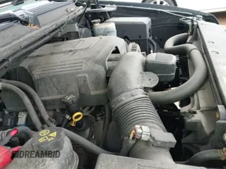 2012 Chevrolet Tahoe LT с VIN 1GNSKBE05CR215985, выставлен на аукционе IAAI как лот 42357617 с пробегом 201 363 миль миль и . История ставок и продаж доступна на DreamBid. Изображение 19.