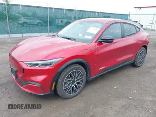 2024 Ford Mustang Mach-E Premium с VIN 3FMTK3SU7RMA32586, выставлен на аукционе IAAI как лот 42329356 с пробегом 5 090 миль миль и . История ставок и продаж доступна на DreamBid. Изображение 19.
