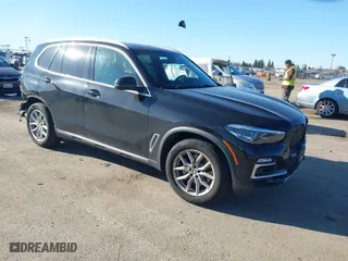 2019 BMW X5 xDrive40i with VIN 5UXCR6C5XKLL39913, listed as a IAAI auction lot 41655464 with 39,675 mi miles. Bid and sale history available at carsss.com. Image 1.