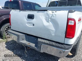 2008 Ford F-250 XL с VIN 1FTSW21Y98EC51797, выставлен на аукционе IAAI как лот 42168445 с пробегом 325 080 миль миль и . История ставок и продаж доступна на DreamBid. Изображение 20.