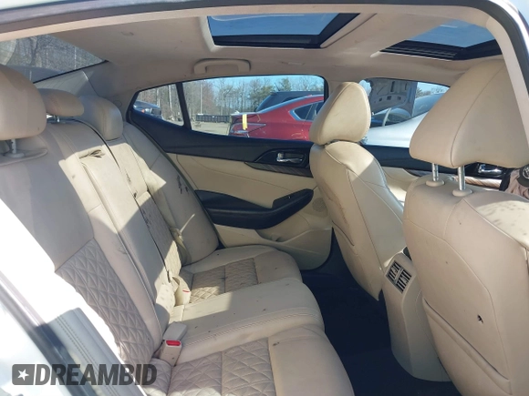 2016 Nissan Maxima SL z VIN 1N4AA6AP8GC413489, wystawiony jako IAAI lot #41899453 z przebiegiem 133 823 mil mil oraz . Historia ofert i sprzedaży dostępna na DreamBid. Obrazek 8.