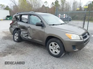 2011 Toyota RAV4 with VIN 2T3ZF4DV8BW104673, listed as a IAAI auction lot 41721651 with 111,132 mi miles. Bid and sale history available at carsss.com. Image 1.