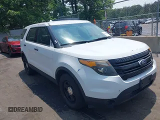 2013 Ford Police Interceptor Utility z VIN 1FM5K8AR8DGC63731, wystawiony jako IAAI lot #42437850 z przebiegiem 178 473 mil mil oraz . Historia ofert i sprzedaży dostępna na DreamBid. Obrazek 1.