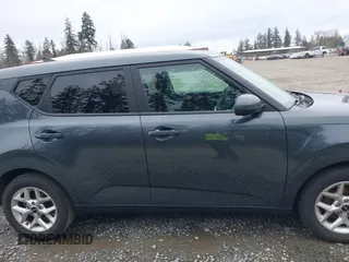 2022 Kia Soul LX with VIN KNDJ23AU5N7834572, listed as a IAAI auction lot 41829793 with 32,437 mi miles. Bid and sale history available at carsss.com. Image 12.