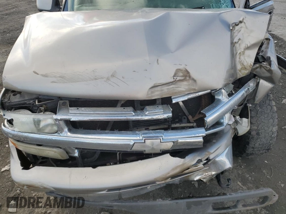 2002 Chevrolet Suburban LT z VIN 1GNGK26U12R248150, wystawiony jako Copart lot #47822975 z przebiegiem Nie podano mil oraz Szkoda całkowita • Salvage title. Historia ofert i sprzedaży dostępna na DreamBid. Obrazek 13.