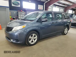 2017 Toyota Sienna L с VIN 5TDZZ3DC0HS867622, выставлен на аукционе Copart как лот 57879455 с пробегом 193 749 миль миль и Чистый • Clean title. История ставок и продаж доступна на DreamBid. Изображение 1.