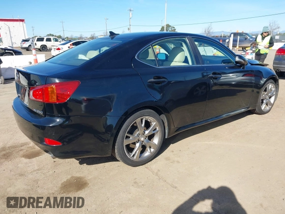2009 Lexus IS 250 with VIN JTHBK262X92085324, listed as a IAAI auction lot 41625515 with 77,665 mi miles. Bid and sale history available at carsss.com. Image 4.