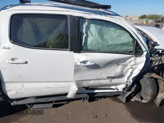 2022 Toyota Tacoma SR with VIN 3TMCZ5AN3NM456220, listed as a IAAI auction lot 41286882 with Not provided miles and . Bid and sale history available at DreamBid. Image 14.