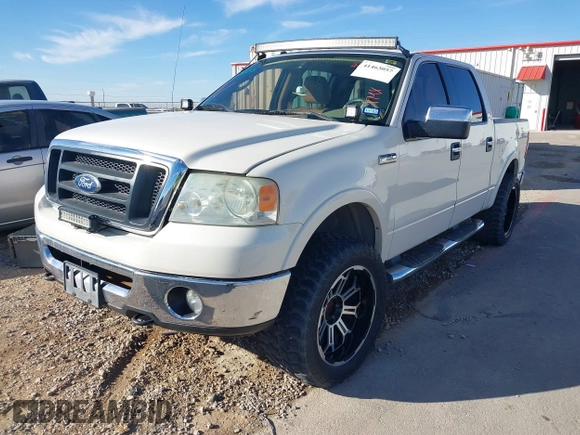 2008 Ford F-150 XLT с VIN 1FTPW14V68KB18286, выставлен на аукционе IAAI как лот 41463057 с пробегом Не указан миль и . История ставок и продаж доступна на DreamBid. Изображение 17.